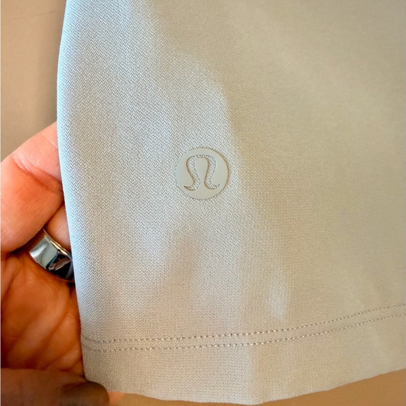 Lululemon Women's Lounge Shorts, Size 12, Blue, Drawstring, Pockets - Picture 7 of 7